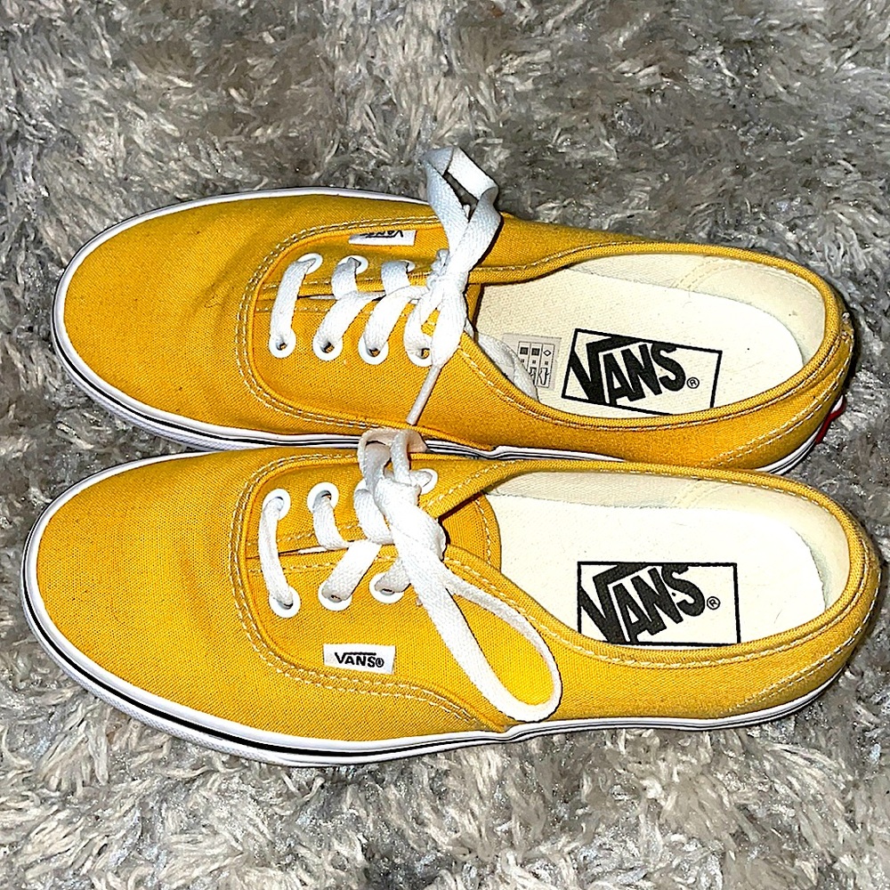 Orcher/True White Authentic Vans